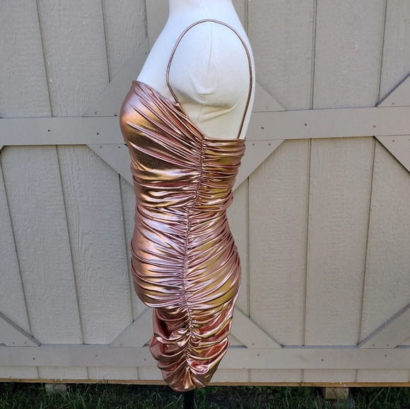 COPY - Oh Polly Dress Ruched Bodycon Mini Dress in Rose Gold - size US 4 - Picture 3 of 10